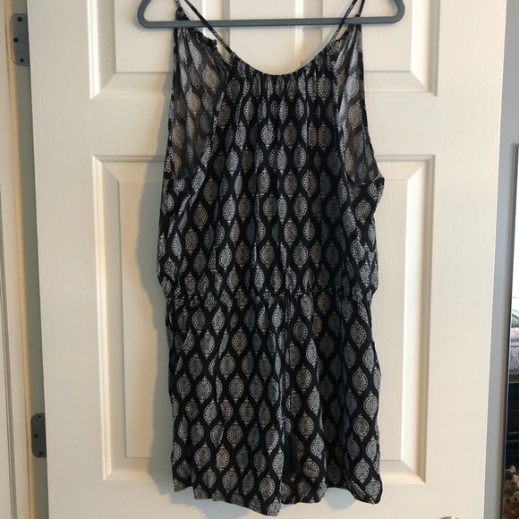 Mossimo romper - Picture 1 of 2